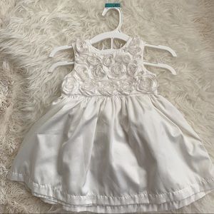 Carter’s white dress